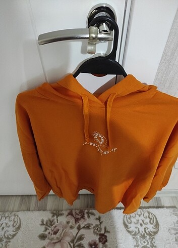 Kapşonlu sweatshirt 