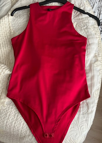 Kırmızı halter Yakalı Kolsuz alttan çıtçıtlı esnek Body