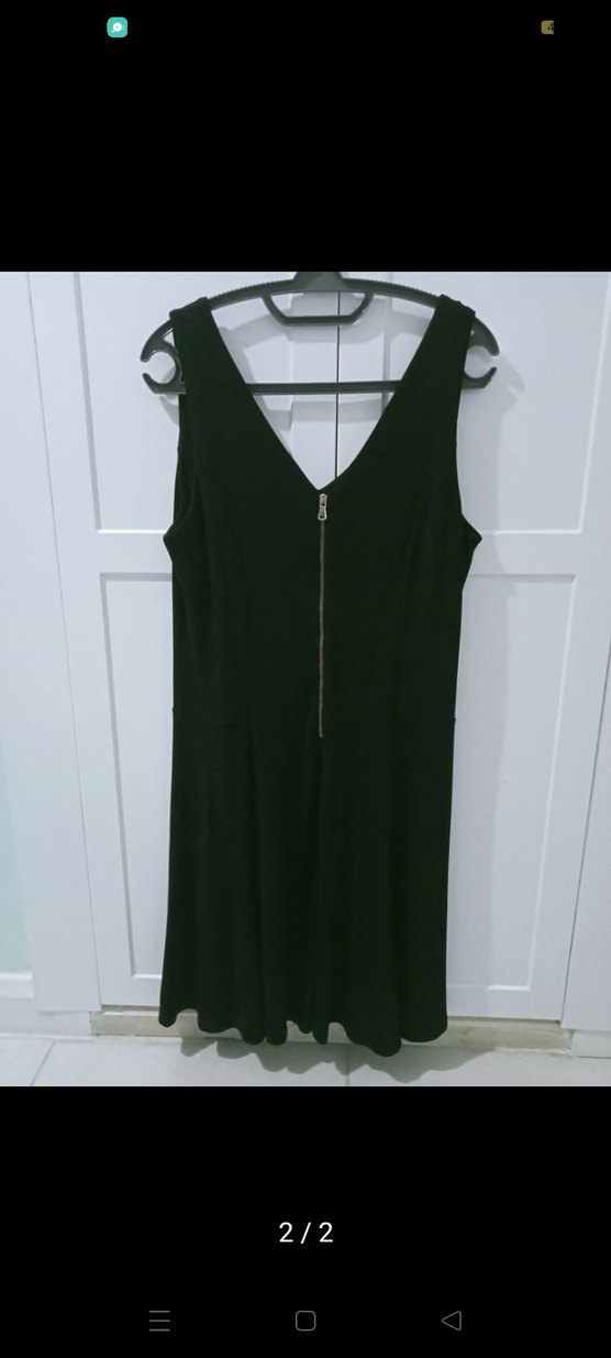 Siyah V Yaka Elbise - Görsel 2