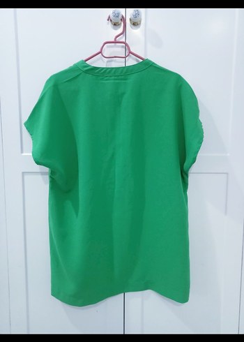 Kadın Yeşil V Yaka Kısa Kollu Bluz - Görsel 3