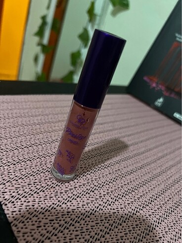 Beden Lip gloss