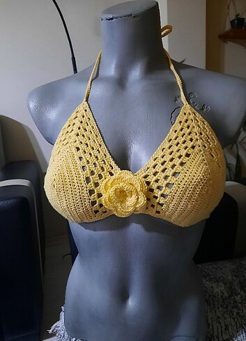 Örgü bikini üst