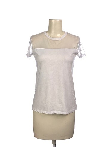 Trendyol & Milla T-shirt %70 İndirimli.