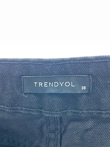 38 Beden siyah Renk Trendyol & Milla Jean / Kot %70 İndirimli.