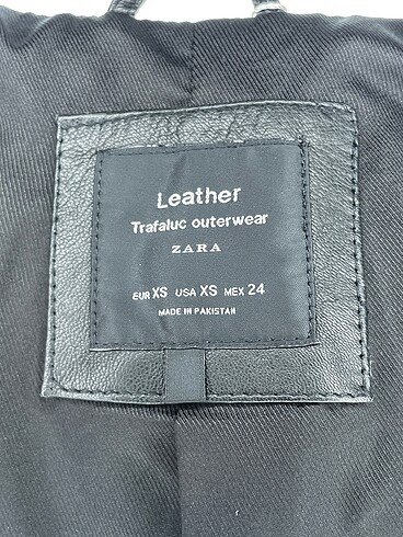 Zara Deri Ceket %70 İndirimli. - Görsel 4