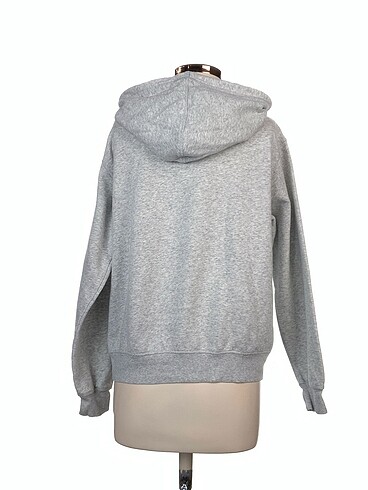 m Beden H&M Sweatshirt %70 İndirimli.