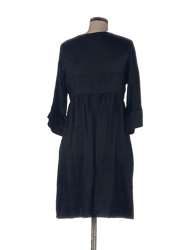 m Beden DKNY Kısa Elbise %70 İndirimli.
