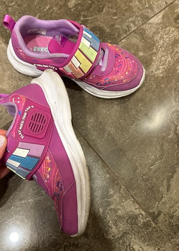 Skechers ayakkabı - Görsel 4