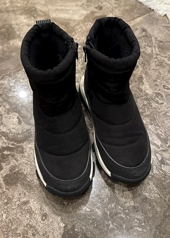 Kız çocuk bot - Görsel 2