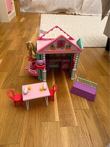 Chelsea evi