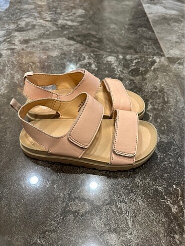 H&M Kız cocuk sandalet