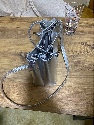 Gümüş şık çanta - Görsel 3