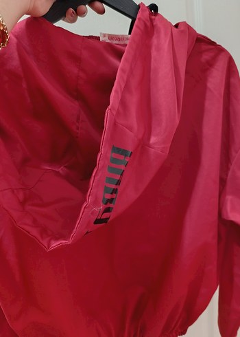 Koyu Kırmızı Kapüşonlu Fermuarlı Kadın Ceket - Görsel 4