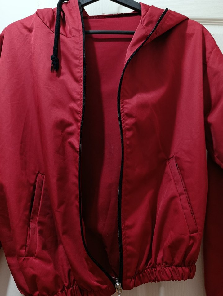 Koyu Kırmızı Kapüşonlu Fermuarlı Kadın Ceket - Görsel 3