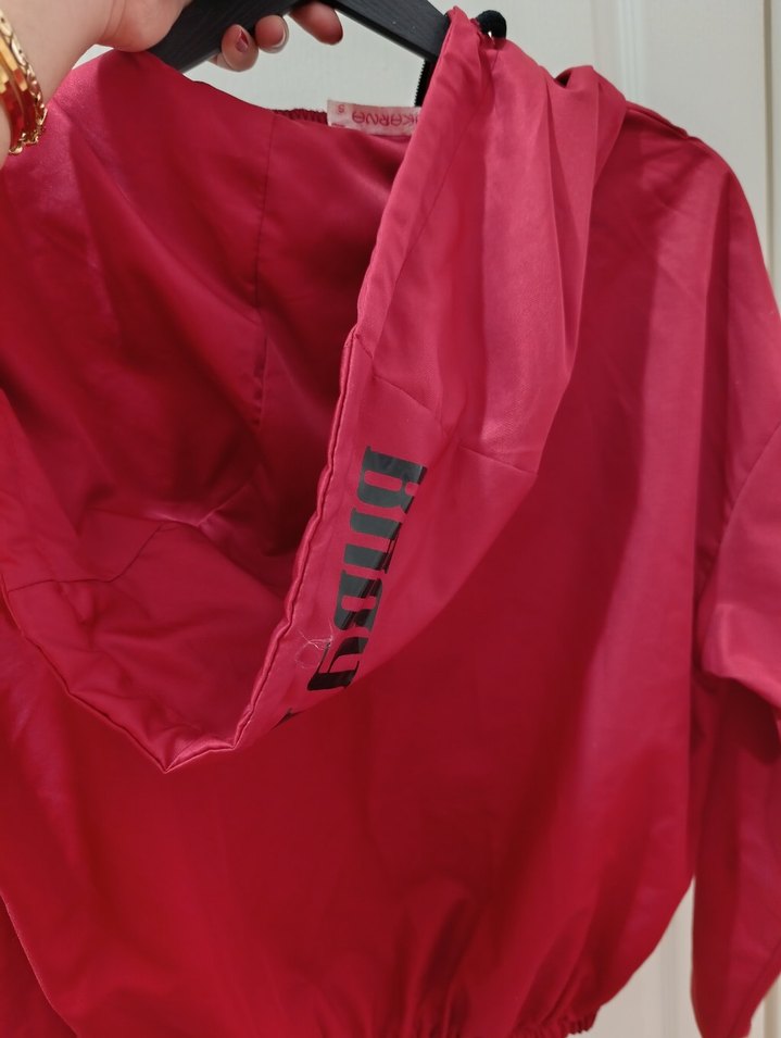 Koyu Kırmızı Kapüşonlu Fermuarlı Kadın Ceket - Görsel 4