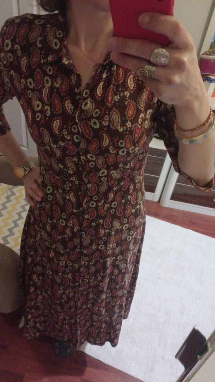 Bohem Tarzı Kahverengi Desenli Elbisesi - Görsel 3