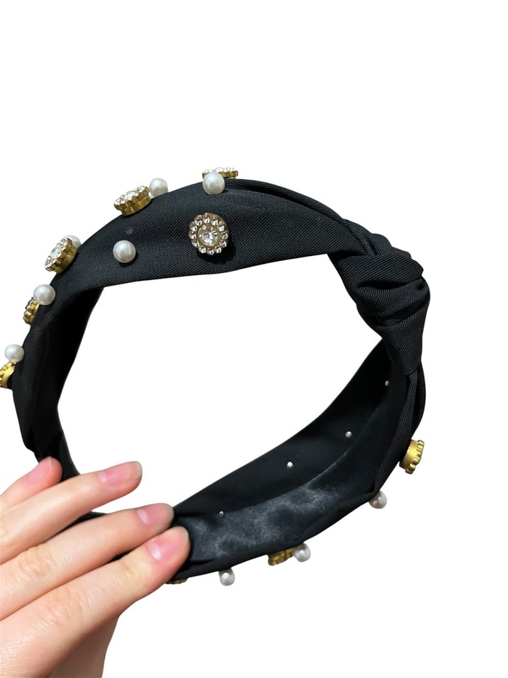 İnci ve Taş Detaylı Siyah Taç - Görsel 3