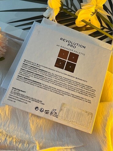 Revolution Revolution pro bronzer paleti / cool