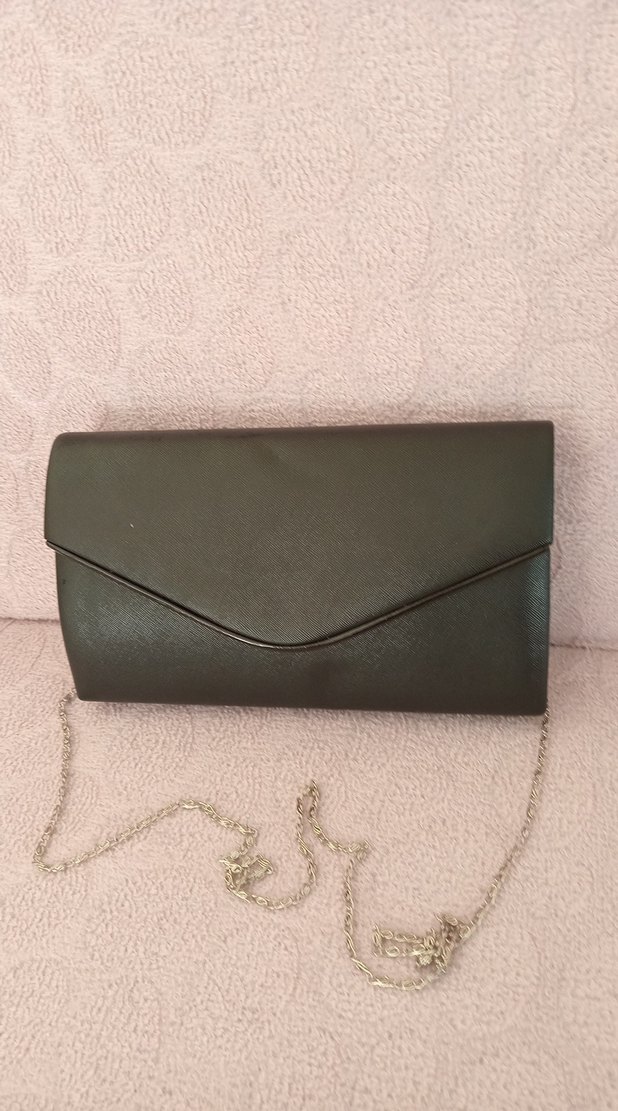 Zincir Detaylı Siyah Deri Kadın Portföy Çanta - Görsel 3