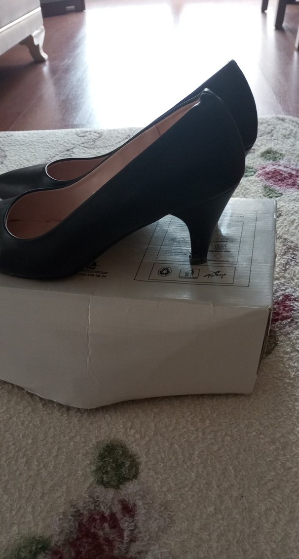 Siyah Stiletto Topuklu Kadın Ayakkabı - Görsel 2