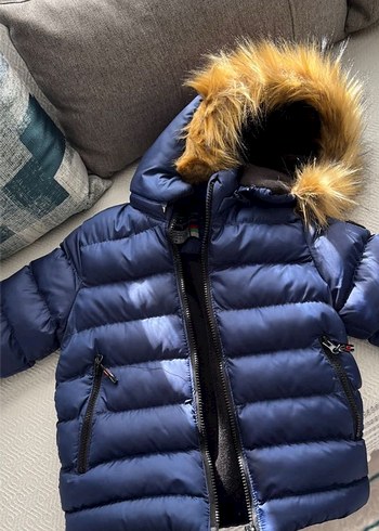 Kürklü Kapüşonlu Mavi Erkek Çocuk Mont - Görsel 2