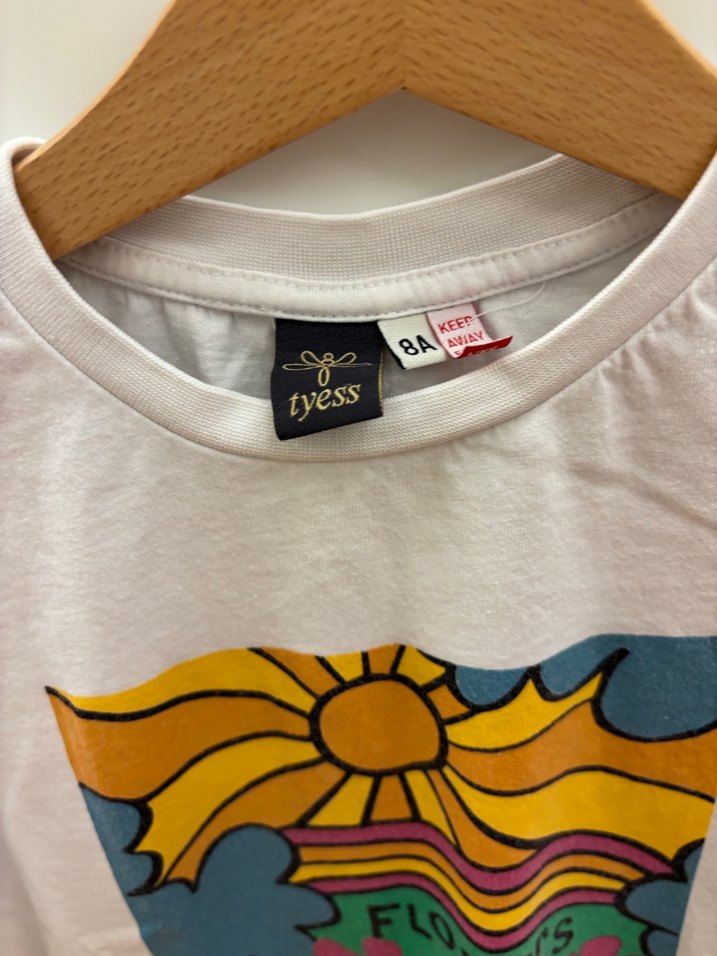 Tyess kız çocuk t-shirt (8 yaş) - Görsel 2