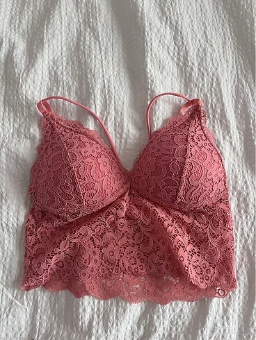 bralet