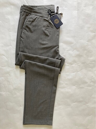 (236) JOGGER