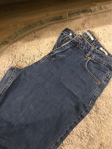 Mom jeans defacto