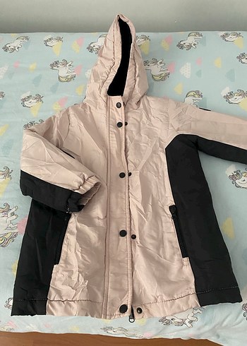 Kızlar için düğmeli kapüşonlu ceket - Görsel 3
