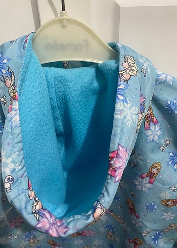 Kız Çocuk Mavi Baskılı Fermuarlı Yağmurluk - Görsel 6