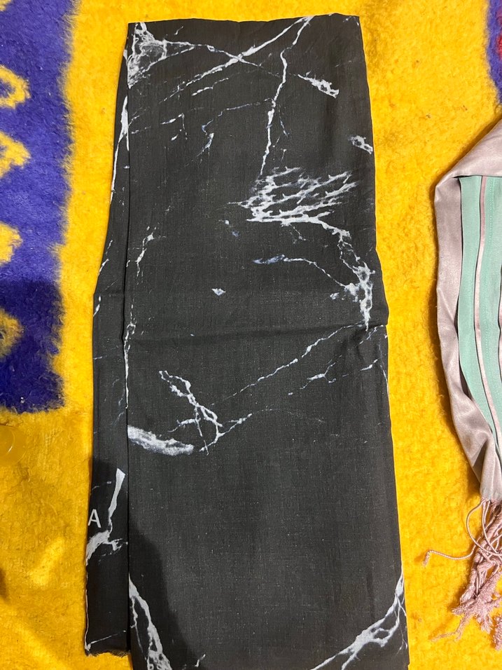 Mermer desenli Şal - Görsel 2