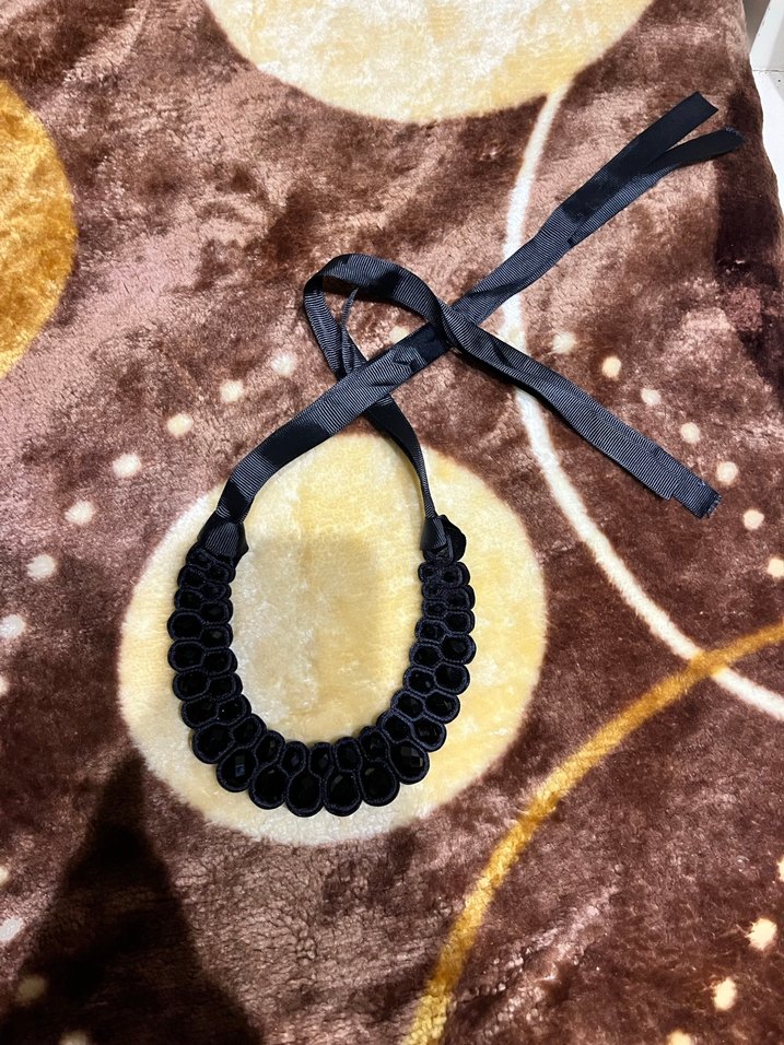 Parlak taşlı Siyah Gotik midi Kolye - Görsel 4