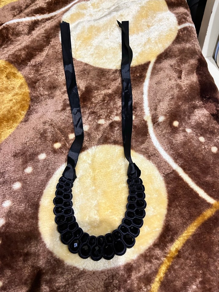 Parlak taşlı Siyah Gotik midi Kolye - Görsel 3