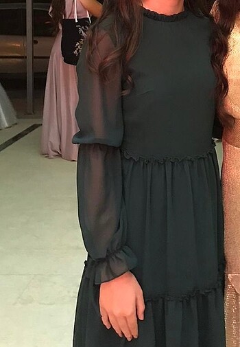 Acı yeşil şifon elbise