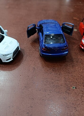 Beden Renk Mitsubishi Lancer Evo 1:36 ölçek