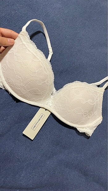 Victoria s Secret İntimissimi beyez sütyen