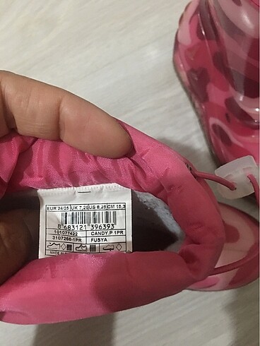 24 Beden Yağmur botu