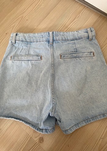 m Beden Düğmeli Mavi Mini Denim Şort