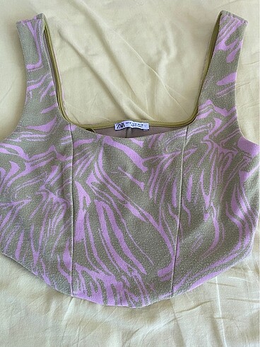 Zara Crop