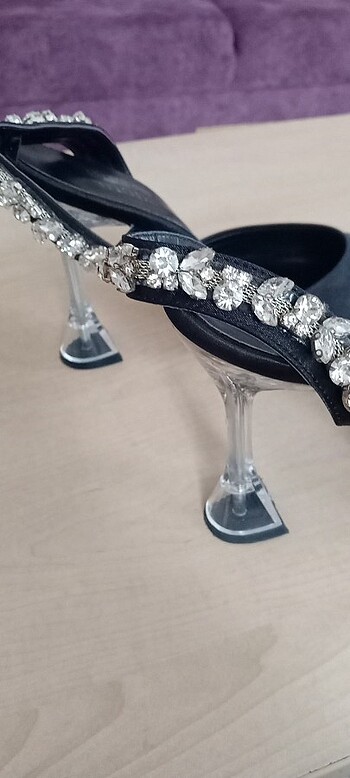 Diğer Arkası taşlı saten stiletto topuklu ayakkabı