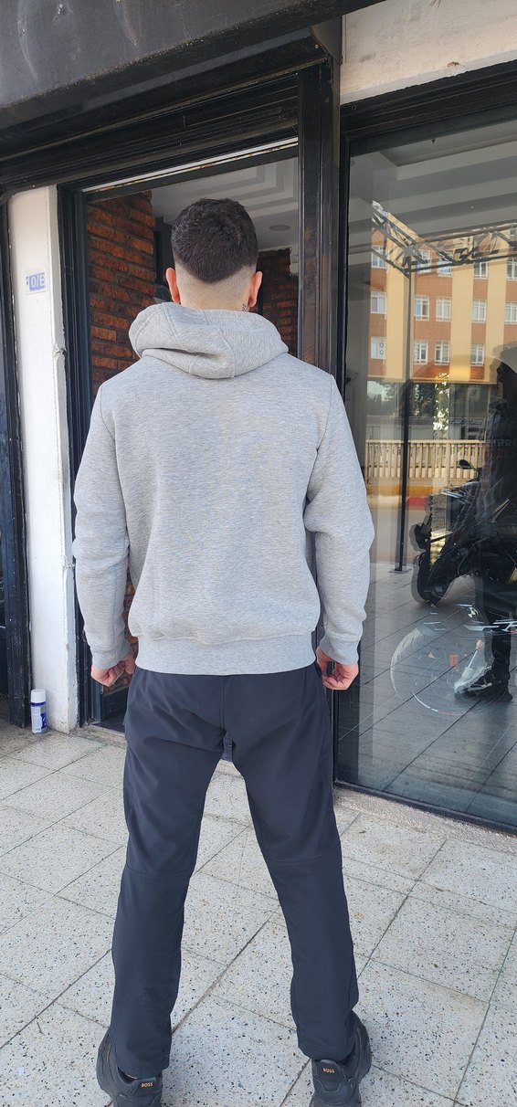 Gri Kapüşonlu Baskılı Sweatshirt - Görsel 2