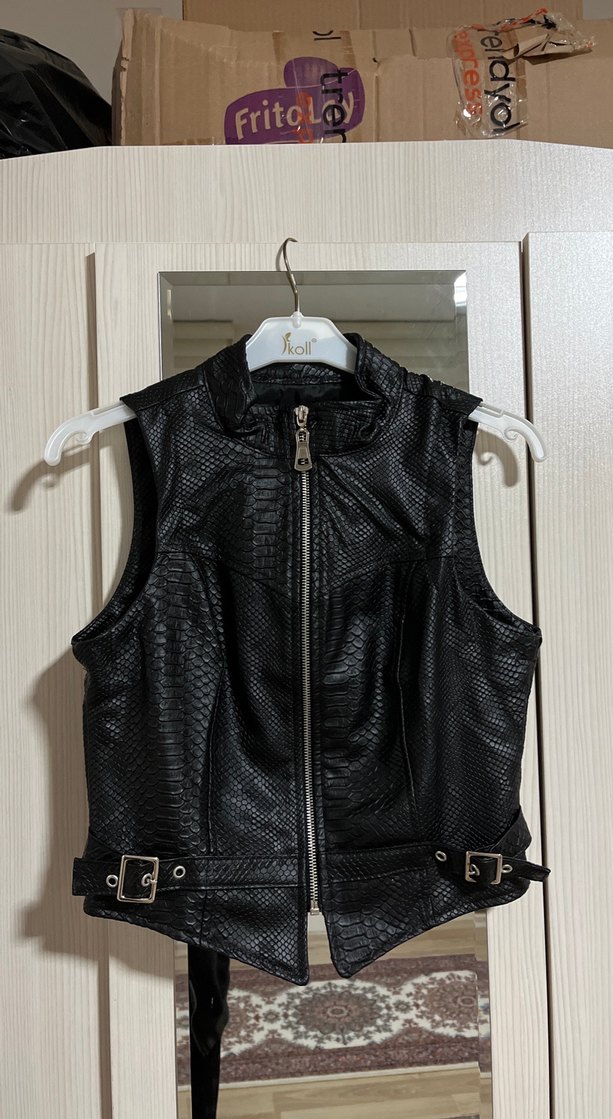 Kadın Suni Deri Yelek - Görsel 4