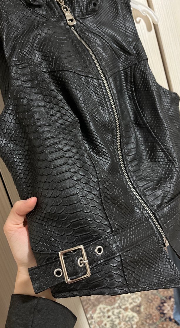 Kadın Suni Deri Yelek - Görsel 5