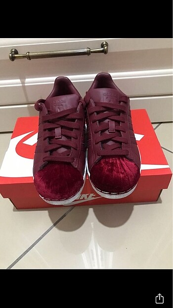 Adidas bordo ayakkabı