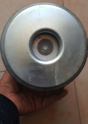 Bej ve Gri Elektrikli Süpürge Motoru - Görsel 2