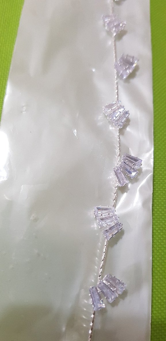 Taşlı Beyaz Payetli Saç Aksesuarları - Görsel 4