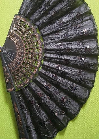 Mor İşlemeli Dekoratif Yelpaze - Görsel 8