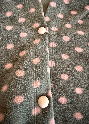 Gri pembe puantiyeli panço - Görsel 3