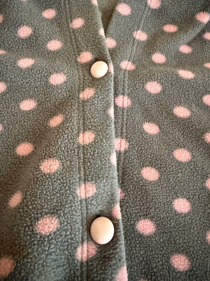 Gri pembe puantiyeli panço - Görsel 3